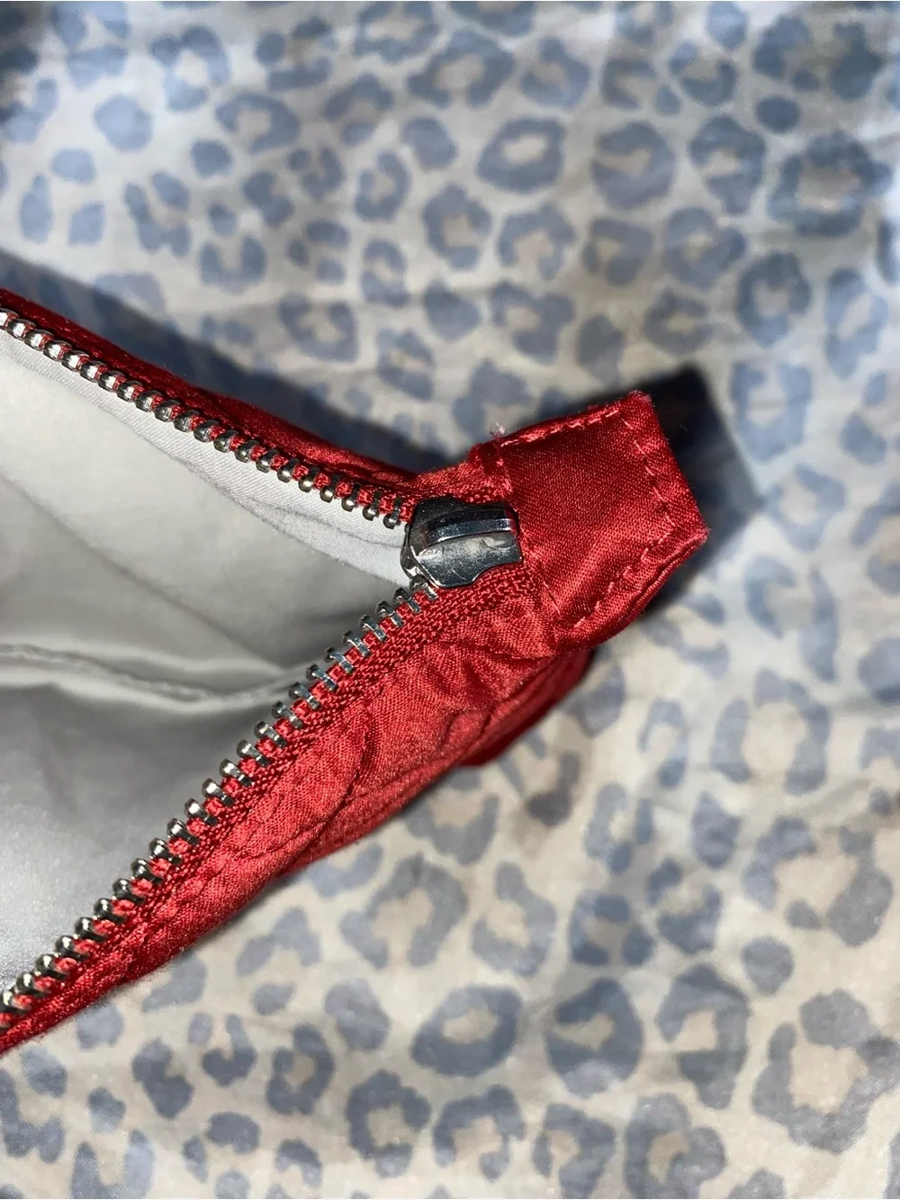 Res quilted cosmetic bag